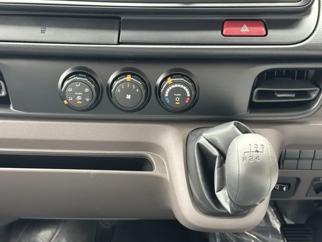 キャンター(三菱)高床キョウカダンプ ３ｔ登録済未使用車 21
