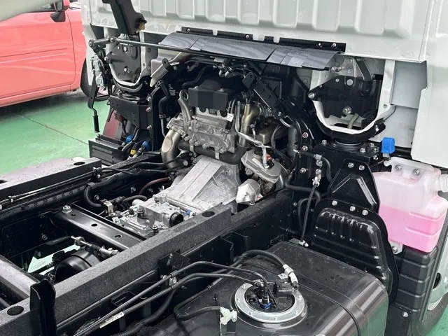キャンター(三菱)高床キョウカダンプ ３ｔ登録済未使用車 4