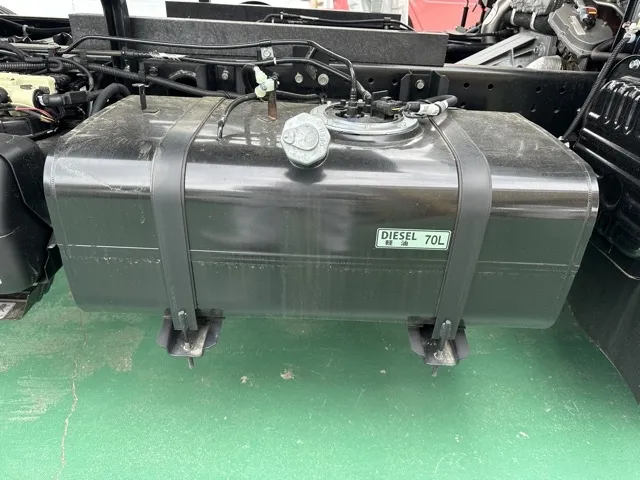 キャンター(三菱)全低床キョウカダンプ ３ｔ登録済未使用車 12