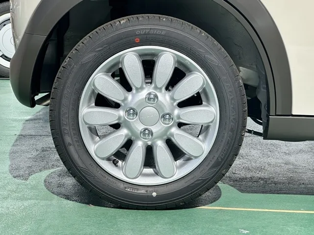 ラパン(スズキ)X届出済未使用車 11