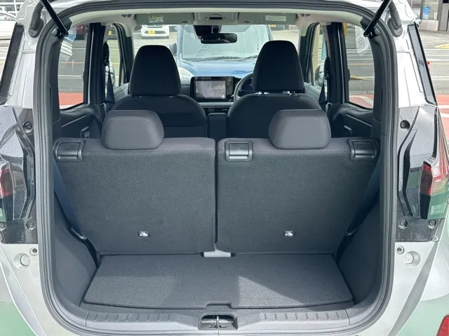 サクラ(ニッサン)X中古車 8