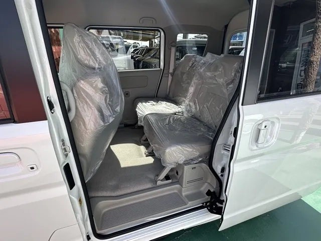 エブリイ(スズキ)PZターボスペシャル  ハイルーフ　４ＷＤ　バックカメラ付き届出済未使用車 4