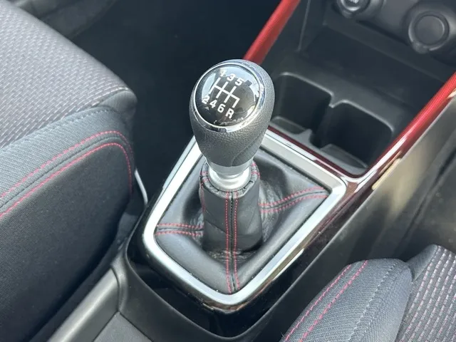 スイフト(スズキ)ベースグレード　セーフティサポート MT中古車 22