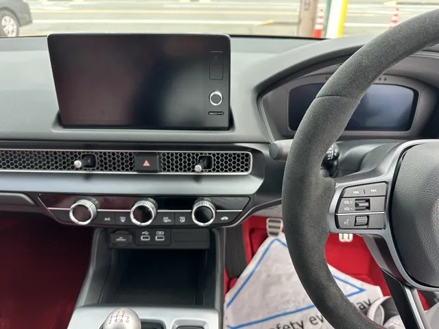 シビック(ホンダ)タイプR登録済未使用車 13