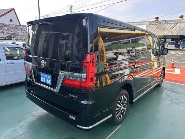 グランエース(トヨタ)プレミアム 6人中古車 15
