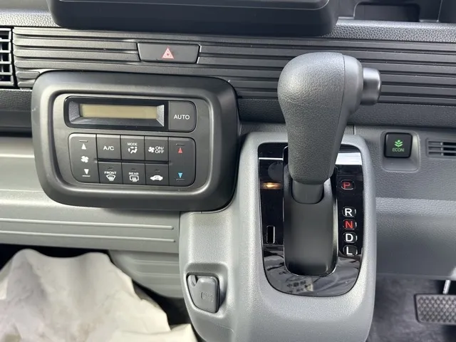 N-VAN(ホンダ)Gタイプ AT届出済未使用車 16