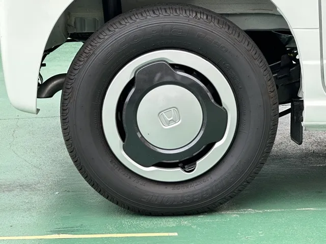 N-VAN(ホンダ)FUNターボ届出済未使用車 13