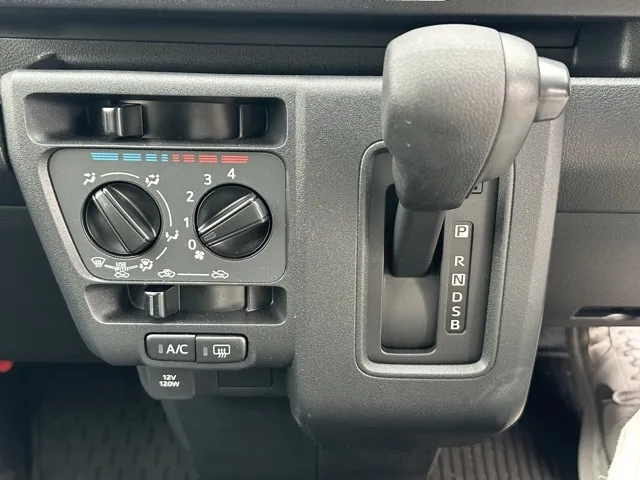 ハイゼット(ダイハツ)クルーズ中古車 12