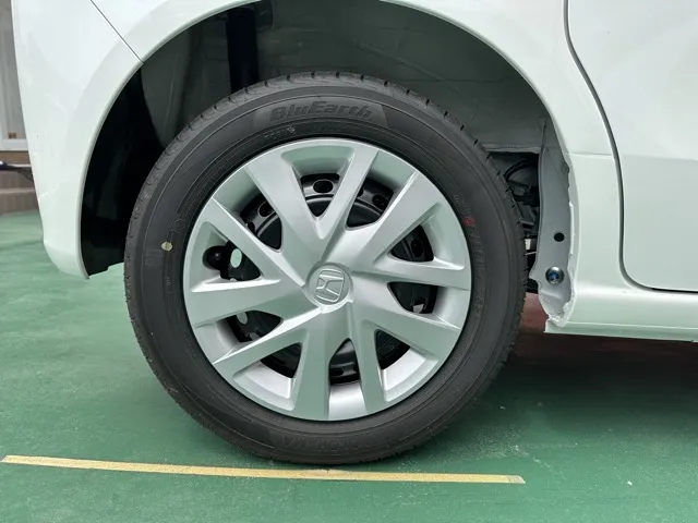 N-BOX(ホンダ)N-BOX コンフォートＰ届出済未使用車 13