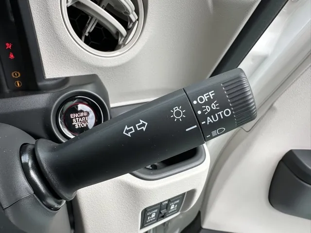 N-BOX(ホンダ)N-BOX コンフォートＰ届出済未使用車 17