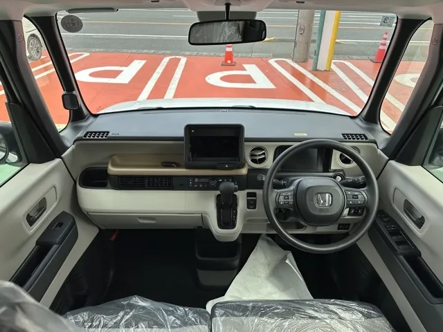 N-BOX(ホンダ)N-BOX コンフォートＰ届出済未使用車 5