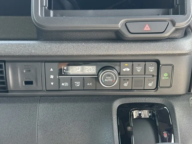 N-BOX(ホンダ)N-BOXカスタム 両側PSD届出済未使用車 17