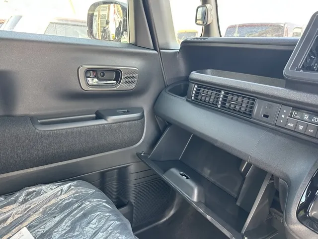 N-BOX(ホンダ)N-BOXカスタム 両側PSD届出済未使用車 19