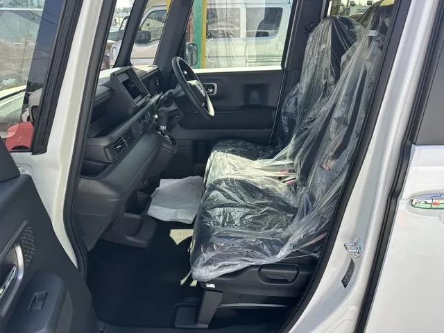 N-BOX(ホンダ)N-BOXカスタム 両側PSD届出済未使用車 3