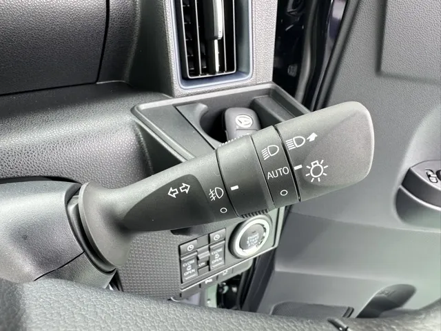 タント(ダイハツ)X届出済未使用車 16
