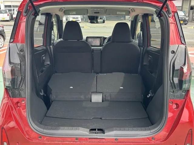 サクラ(ニッサン)X中古車 9