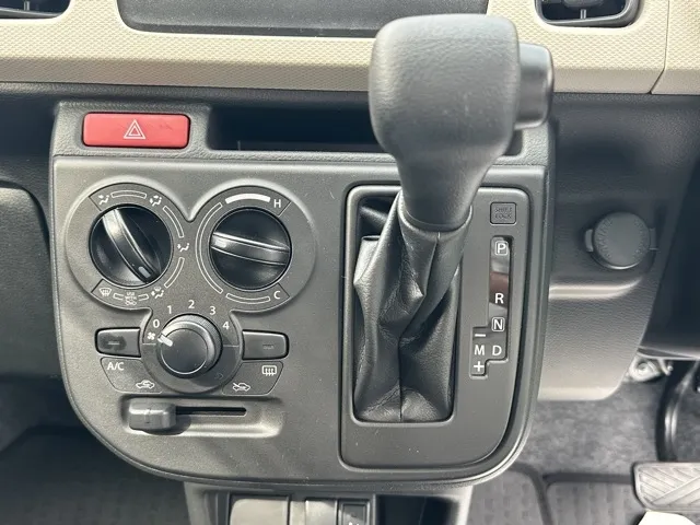 アルト(スズキ)F 5AGS 4WD中古車 15