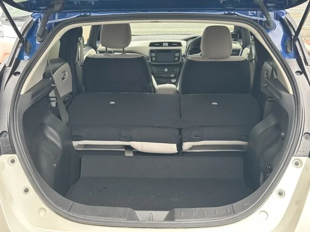 リーフ(ニッサン)G中古車 10