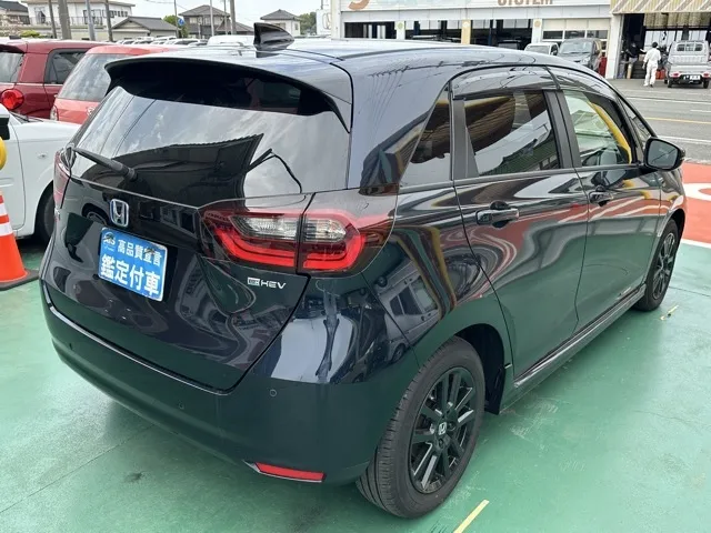 フィット(ホンダ)e：HEV ホーム ブラックスタイル中古車 10