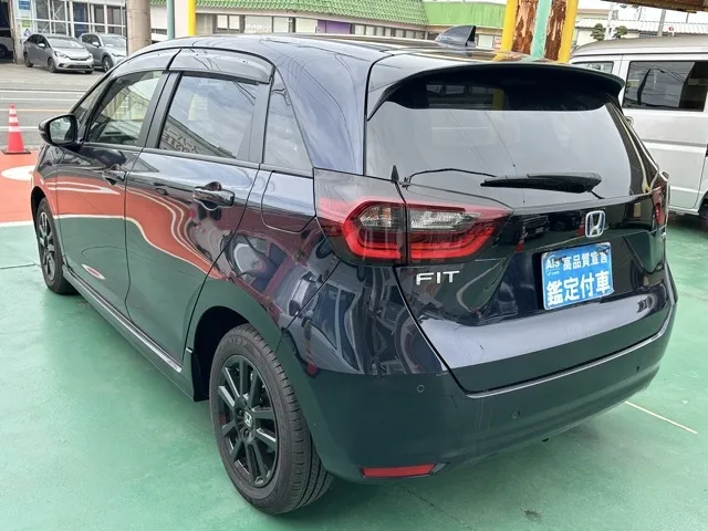 フィット(ホンダ)e：HEV ホーム ブラックスタイル中古車 2