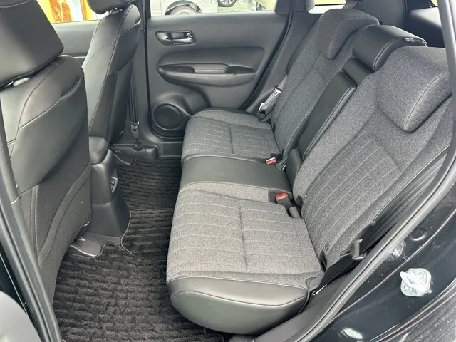 フィット(ホンダ)e：HEV ホーム ブラックスタイル中古車 4