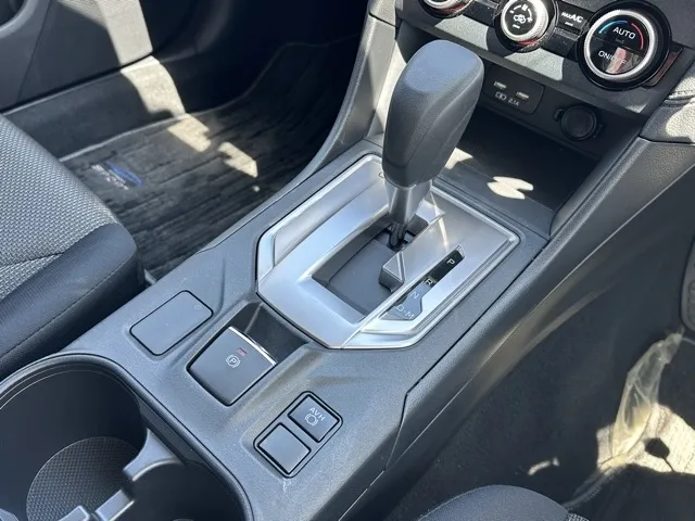 インプレッサ(スバル)1.6I-Lアイサイト中古車 19