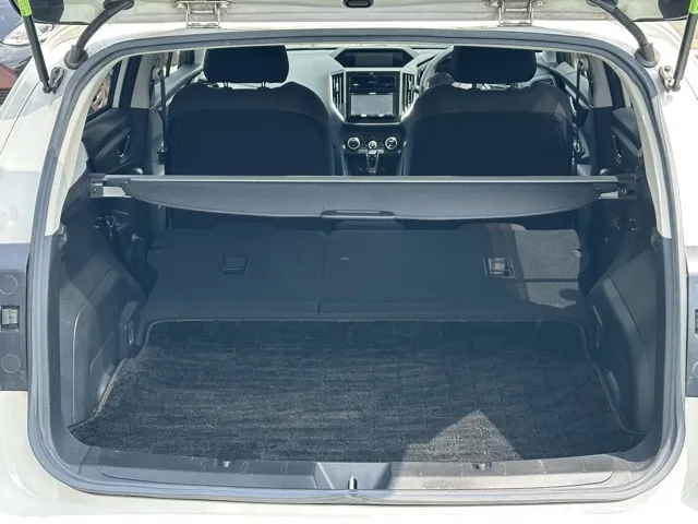 XV(スバル)1.6i-L アイサイト中古車 10