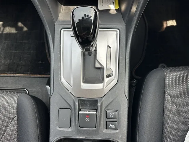 XV(スバル)1.6i-L アイサイト中古車 15