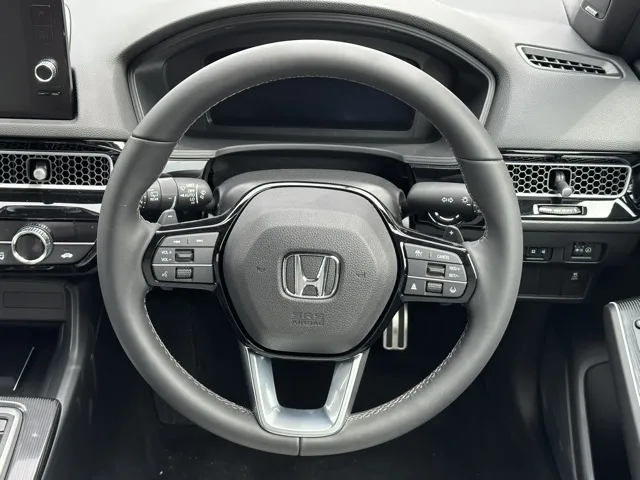 シビック(ホンダ)e：HEV EX サンルーフ登録済未使用車 6