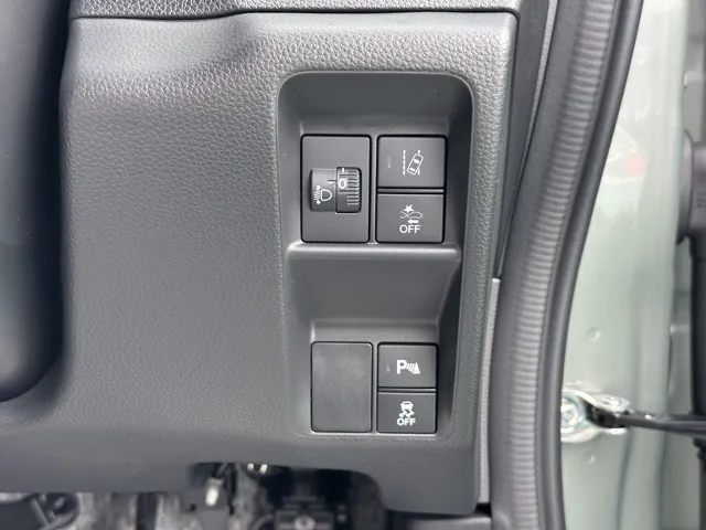 N-VAN(ホンダ)FUN 届出済未使用車 14