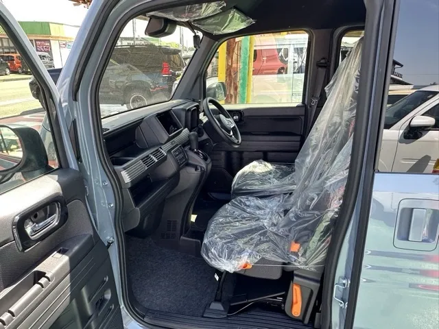 N-VAN(ホンダ)FUNターボ届出済未使用車 3