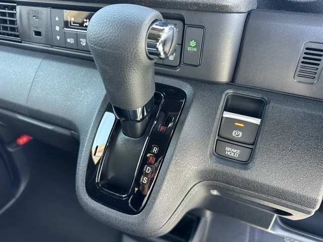 N-BOX(ホンダ)N-BOXカスタムターボ届出済未使用車 18