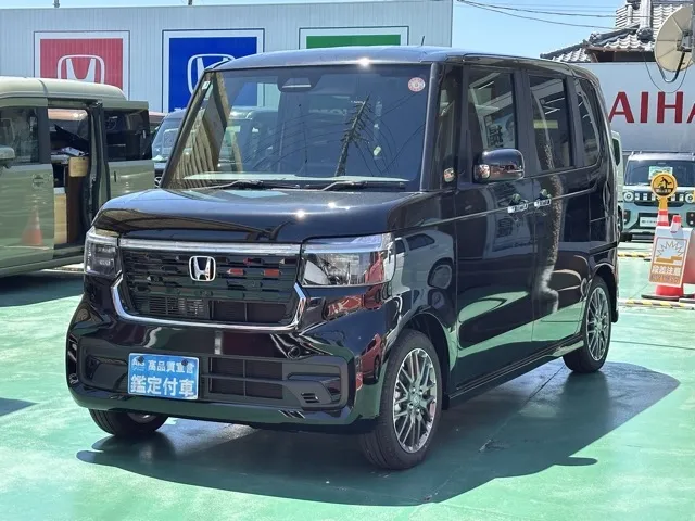 N-BOX(ホンダ)N-BOXカスタムターボ届出済未使用車 1
