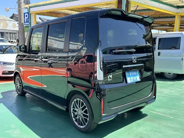 N-BOX(ホンダ)N-BOXカスタムターボ届出済未使用車 2