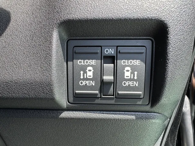 N-BOX(ホンダ)N-BOXカスタムターボ届出済未使用車 15