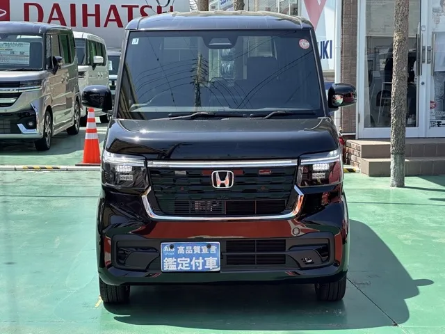 N-BOX(ホンダ)N-BOXカスタムターボ届出済未使用車 23