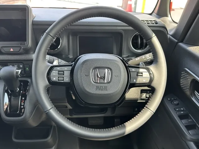 N-BOX(ホンダ)N-BOXカスタムターボ届出済未使用車 8
