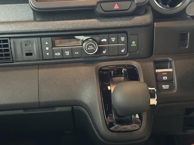N-BOX(ホンダ)N-BOXカスタムターボ届出済未使用車 20