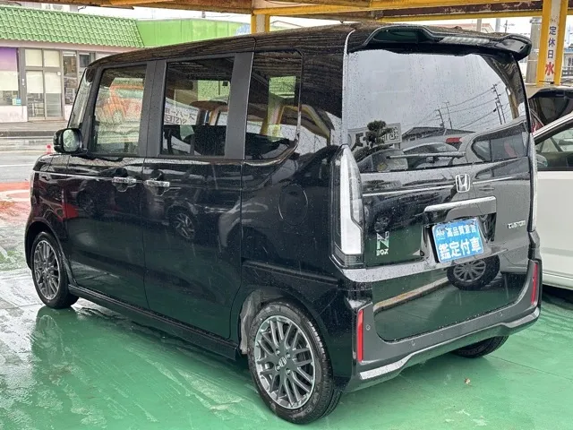 N-BOX(ホンダ)N-BOXカスタムターボ届出済未使用車 2