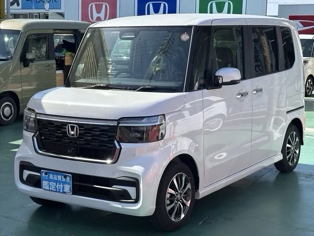 N-BOX(ホンダ)N-BOXカスタム届出済未使用車 1