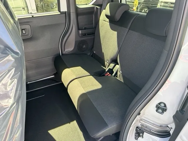 N-BOX(ホンダ)N-BOXカスタム届出済未使用車 4