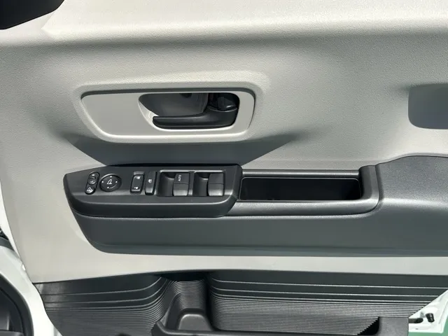 N-BOX(ホンダ)N-BOX コンフォートＰ届出済未使用車 12