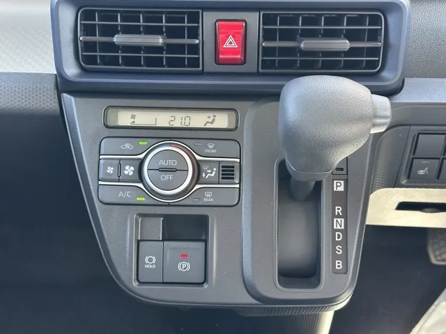 タント(ダイハツ)X届出済未使用車 17