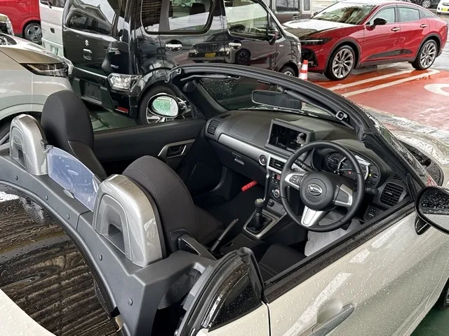 コペン(ダイハツ)セロ届出済未使用車 13
