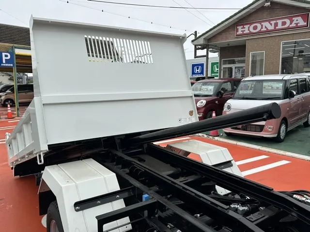 キャンター(三菱)３ｔ ローダースライドダンプ登録済未使用車 13