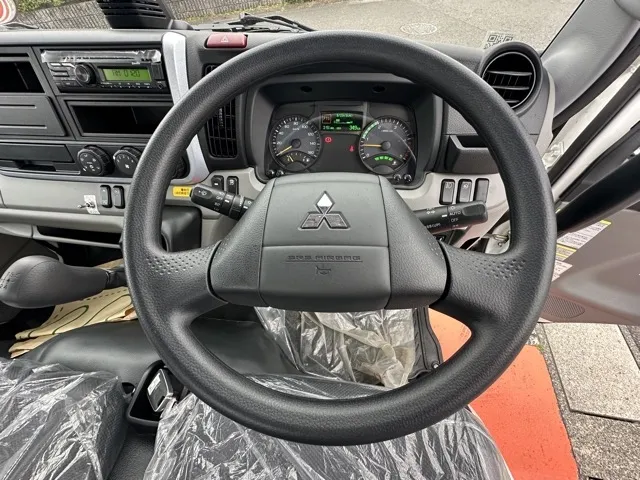 キャンター(三菱)３ｔ ローダースライドダンプ登録済未使用車 17