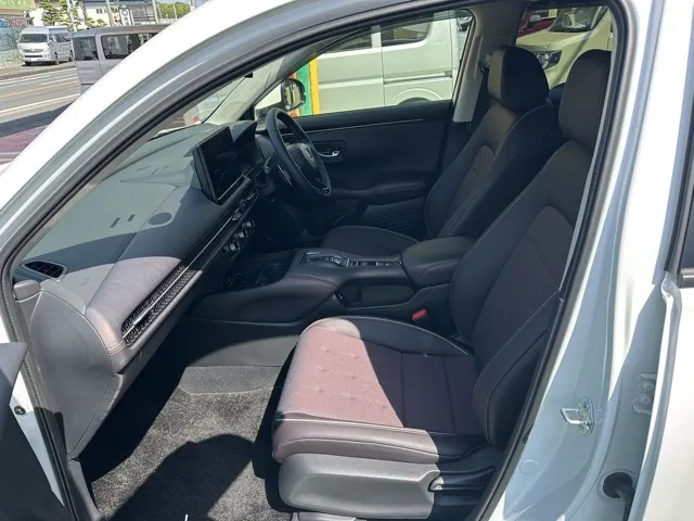 ZR-V(ホンダ)e：HEV X中古車 3