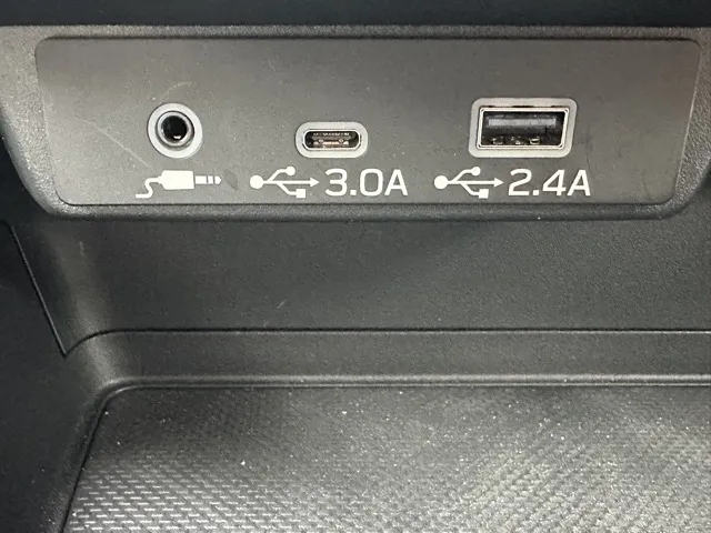 クロストレック(スバル)リミテッド 4WD中古車 17