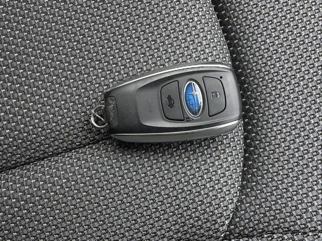 クロストレック(スバル)リミテッド 4WD中古車 26