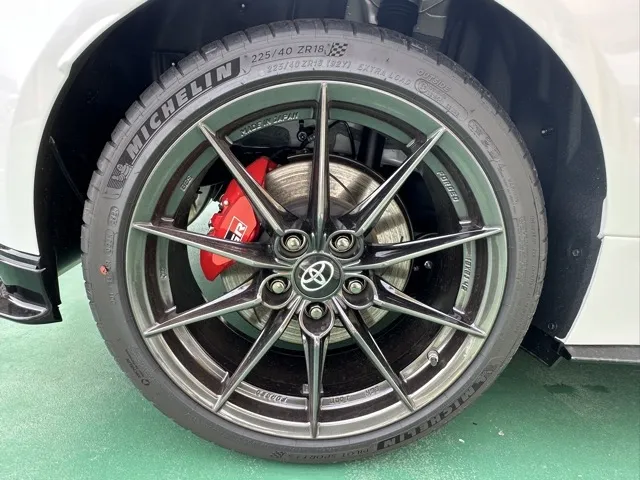 GRヤリス(トヨタ)RZ ハイパフォーマンス ４WD 6MT登録済未使用車 10